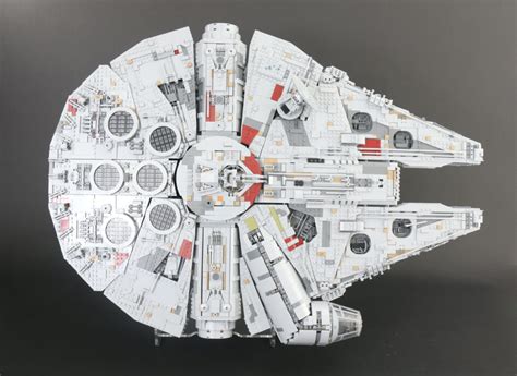 LEGO Star Wars UCS 75192 Millennium Falcon review