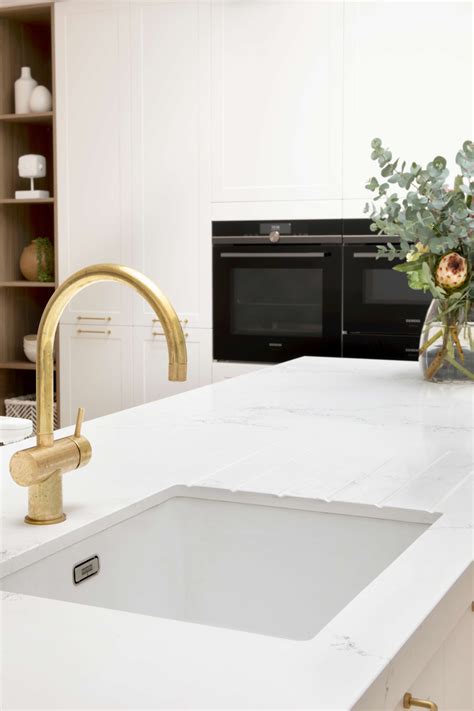 Caesarstone 5151 Empira White™ Caesarstone Quartz, Marble Quartz, The Block Kitchen, White ...