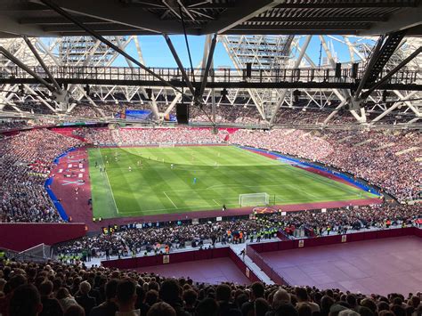 The London Stadium (Athletics and West Ham United) : r/stadiumporn