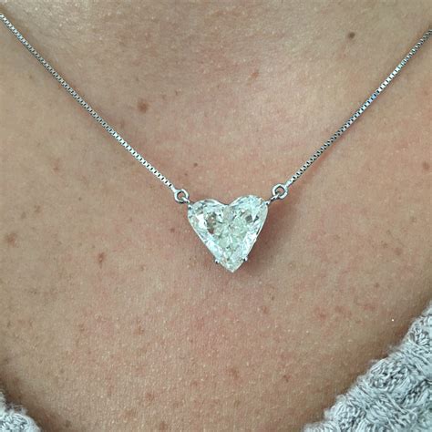 18k White Gold 5.07ct Heart Shape Diamond Necklace