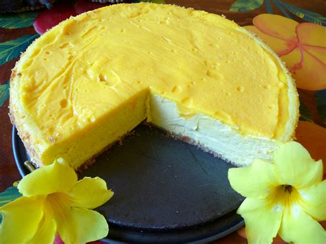 LEMON CURD CHEESECAKE