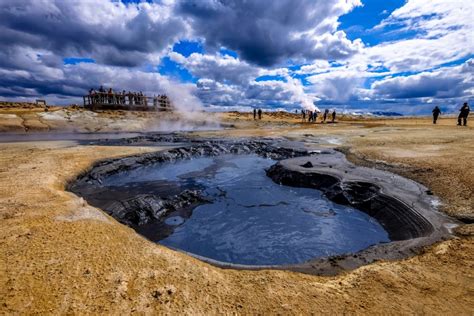 mineral hot springs - Hot Tub Insider