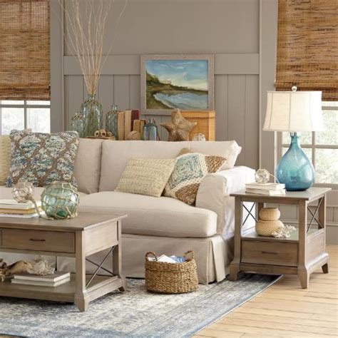 17 Neutral Coastal Living Room Designs & Decor Ideas