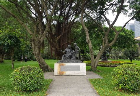 See the Change of Guard at Sun Yat-sen Memorial Hall - Taipei Travel Geek