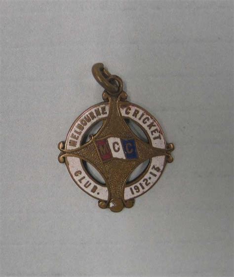 Melbourne Cricket Club membership medallion, season 1912/13 ...