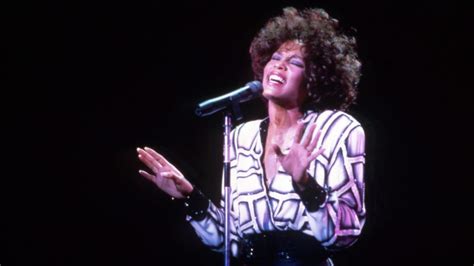 Whitney Houston To Be Honored With New CBS Special