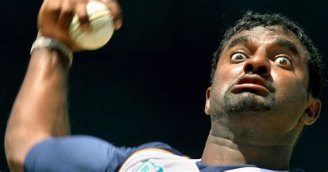 Muttiah Muralitharan Shares The Secret Behind His Scary Face While Bowling - Cricfit