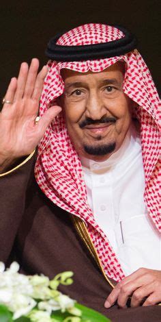Pin by J MB on Traditional Saudi | World handsome man, King salman saudi arabia, Portrait photo