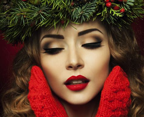 How to Do the Best Holiday Makeup - My Makeup Ideas