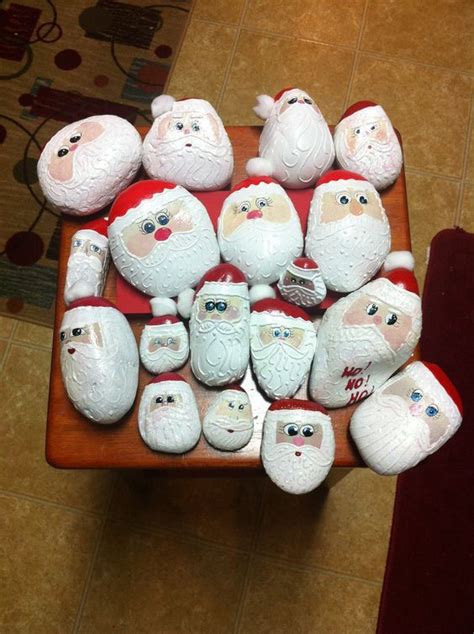 More painted santa rocks | Christmas rock, Rock crafts, Christmas crafts | Christmas rock, Rock ...