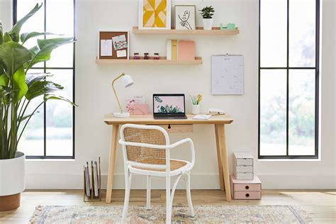 Small Office Desk Decor Ideas