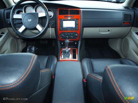 2006 Dodge Charger R/T Daytona interior Photo #61310792 | GTCarLot.com