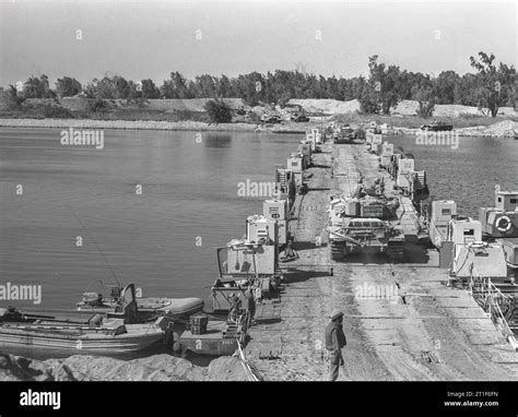 YOM KIPPUR WAR. TANK REINFORCEMENTS CROSSING TO THE BRIDGEHEAD ON THE WEST BANK OF THE SUEZ ...
