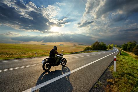 Top 8 Motorcycle Road Trip Rides This Summer | U.S. Destinations