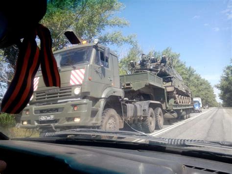 New Images of the MH17 Buk Missile Launcher in Ukraine and Russia ...