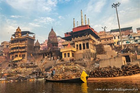 The Divine Beauty & Heritage Landmarks of Varanasi Ghats - Thrilling Travel