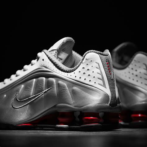 Nike Shox R4 & TL - size? blog