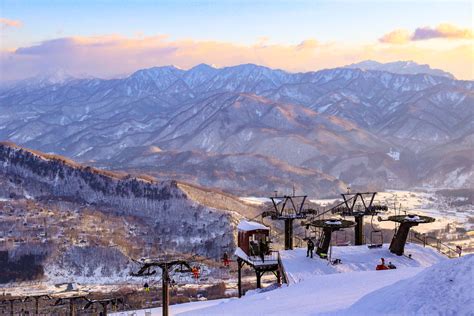 Hakuba Ski Resort Guide For Families And Kids | Little Steps