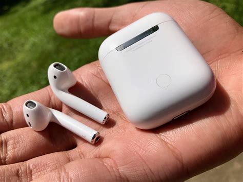 Apple releases AirPod firmware version 3.7.2 | iMore