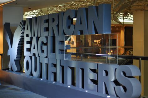 Connvoyage: American Eagle Outfitters Has Landed in Hong Kong