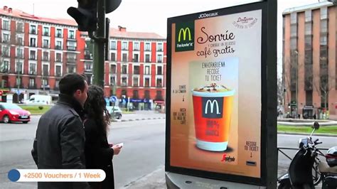 One of the best examples of outdoor advertising! - YouTube