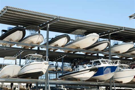 Best Boats Under $20,000: Affordable Boat Buying Guide