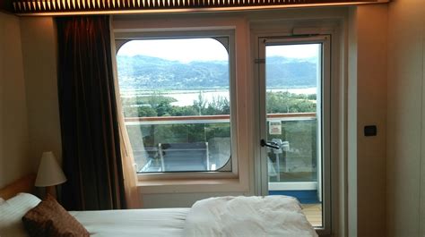 Balcony Stateroom, Cabin Category 8C, Carnival Dream