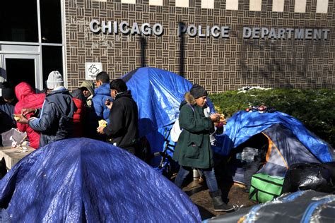 Chicago Scrambles To House Migrants As Winter Approaches | Off The Press