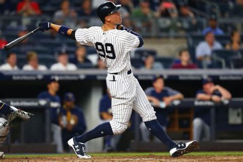 Aaron Judge hits 30th HR, breaks Joe DiMaggio’s mark for Yanks rookies ...