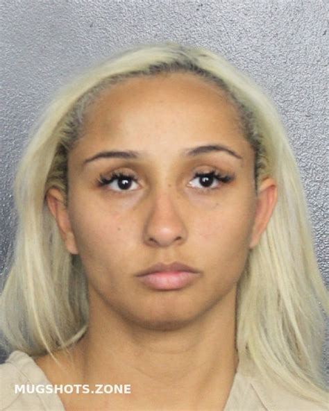 ARENCIBIA BORGES LAZARA CLAUDIA 04/24/2023 - Broward County Mugshots Zone