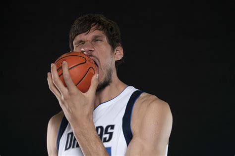 Issue 10: Cool Cats: Boban Marjanovic is an NBA Movie Star - Crisp Bounce Pass Newsletter