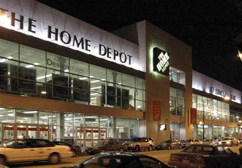 Home Depot nighttime | High-resolution photo of Home Depot a… | Flickr