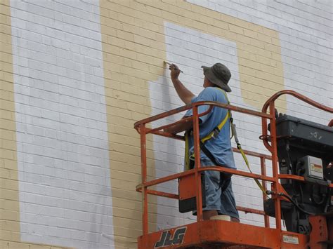 Douglass-Riverview News and Current Events: Dobbins Mural: "Just 'Paint' On, A Happy Face!