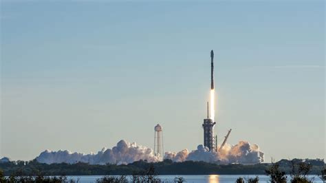 SpaceX sends 60 more Starlink satellites into orbit in its first launch of 2021 - The Tech Portal