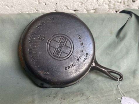 Griswold 8” Cast Iron Skillet - Apexx Auctions