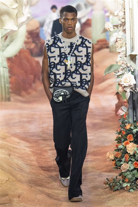 Dior Unveils Their Summer 2022 Men's Collection: Cactus Jack Dior - V Magazine