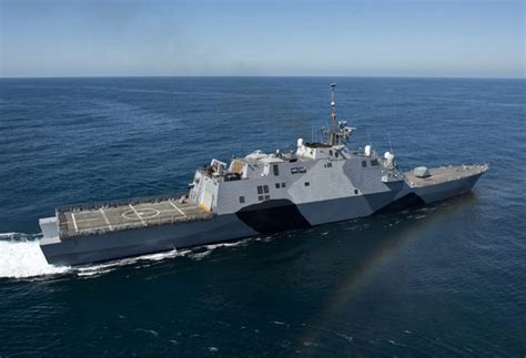 [B! usa] 沿海域戦闘艦LCS～米海軍の最新鋭艦～ 写真特集：時事ドットコム