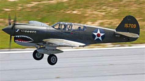 96-Year-Old Flying Tiger Pilot Soars In P-40 Warhawk - World War Wings