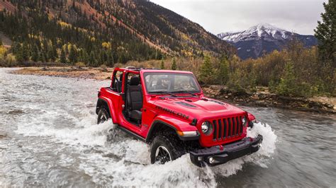 Specs Showdown: 2018 Jeep Wrangler Rubicon vs. Ford F-150 Raptor vs ...