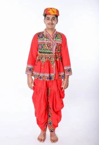 Red Gujarati Garba Dance Dress for Boy at Rs 1299/piece in Greater Noida | ID: 20686868997