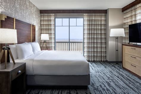 Gaylord Rockies Resort & Convention Center in Denver | Best Rates & Deals on Orbitz