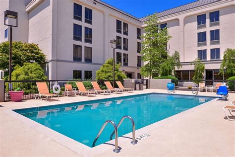 Hampton Inn Decatur Pool Pictures & Reviews - Tripadvisor