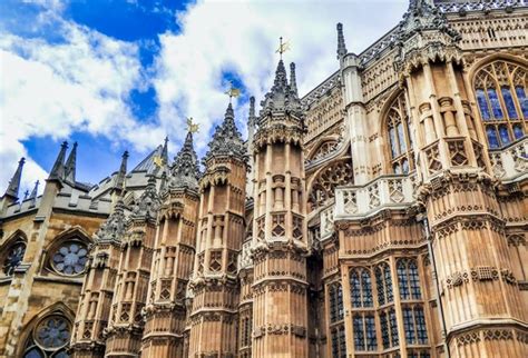 Westminster Abbey - A splendid mixture of Architectural Styles - The Arch Insider