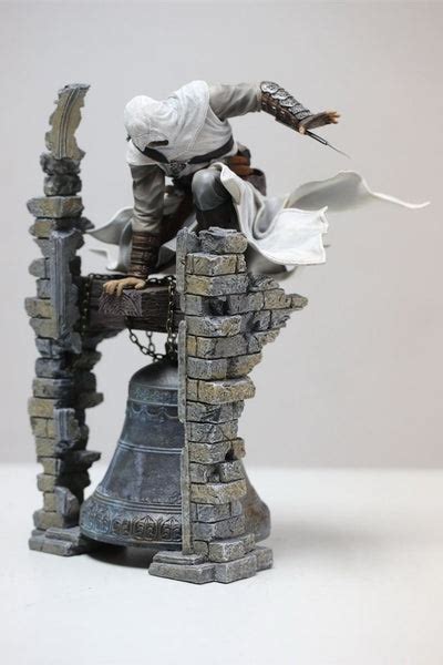 ASSASSIN'S CREED: Altaïr: The Legendary Assassin PVC Statue – FiguresWorld