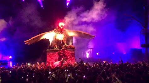 Craziest Travis Scott Concert - YouTube