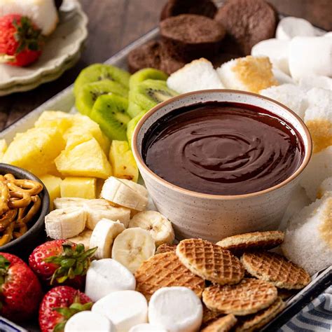 Chocolate Fondue Recipe - JoyFoodSunshine