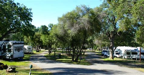 Bass Lake At Yosemite Rv Park Map - London Top Attractions Map