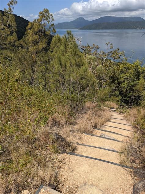 Summit to Lighthouse Loop – Fitzroy Island, Australia – Brian's hikes