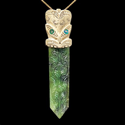 Taiaha Upoko Aero Oka - Maori Head and Tongue Dagger Pendant - Sands ...