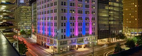 Downtown Houston, TX Hotels | Aloft Houston Downtown